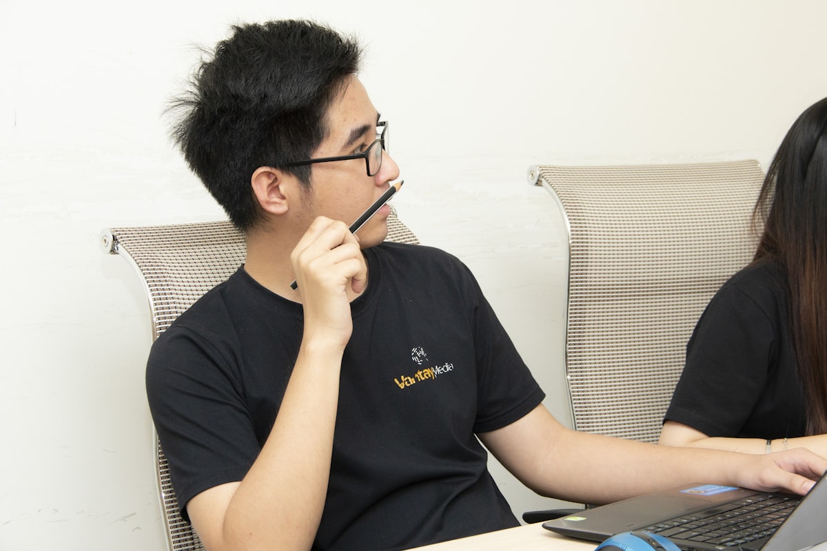 Professional programming consultation meeting